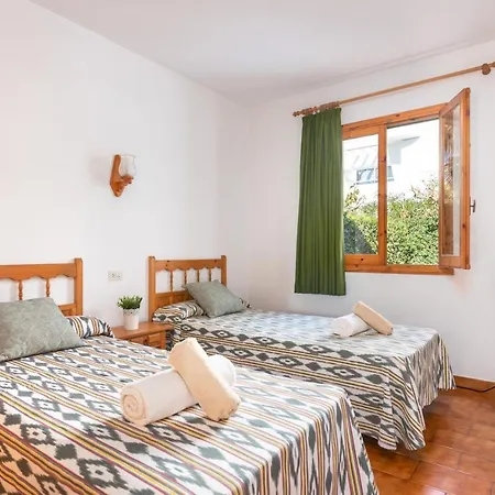 Апартаменты Brisa Mar 2, 2 Bedroom Apartment, Cala'n Bosch *